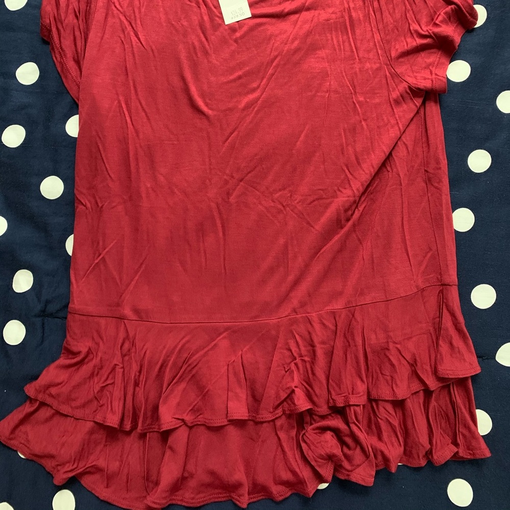NWT LOFT S/S top with ruffles bottom